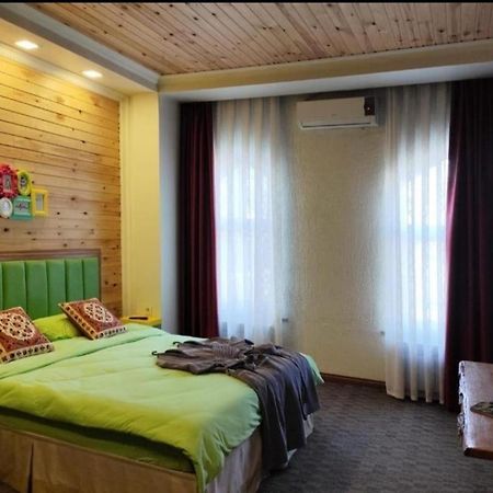 Strelets Otel Bişkek Dış mekan fotoğraf