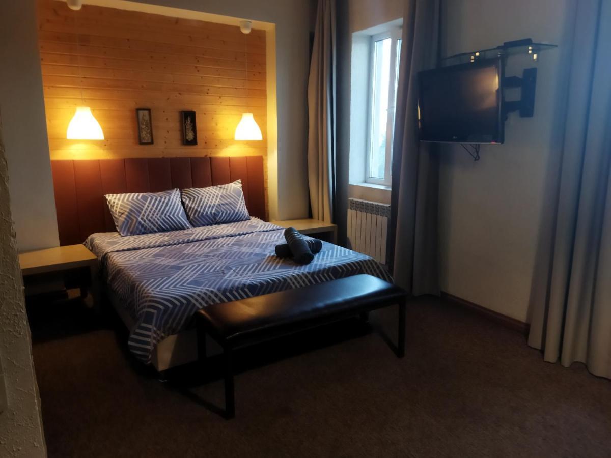 Strelets Otel Bişkek Dış mekan fotoğraf