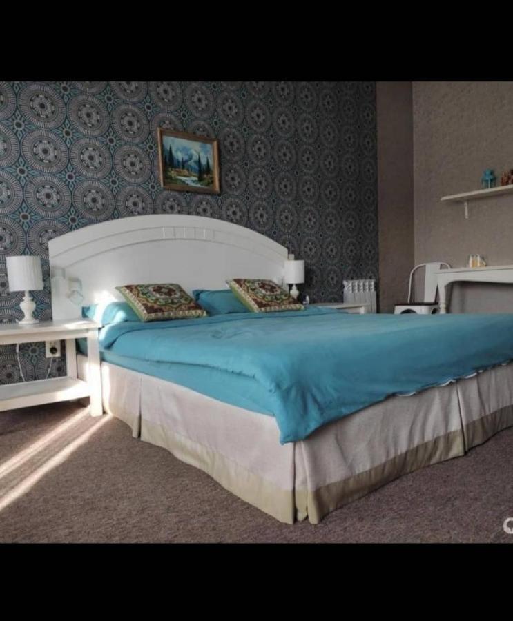 Strelets Otel Bişkek Dış mekan fotoğraf
