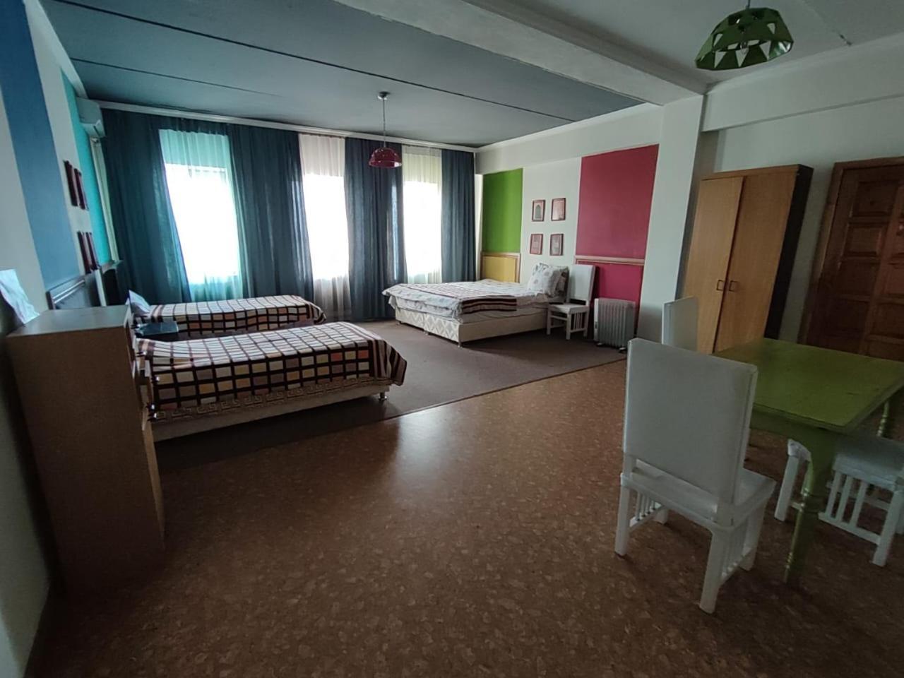 Strelets Otel Bişkek Dış mekan fotoğraf